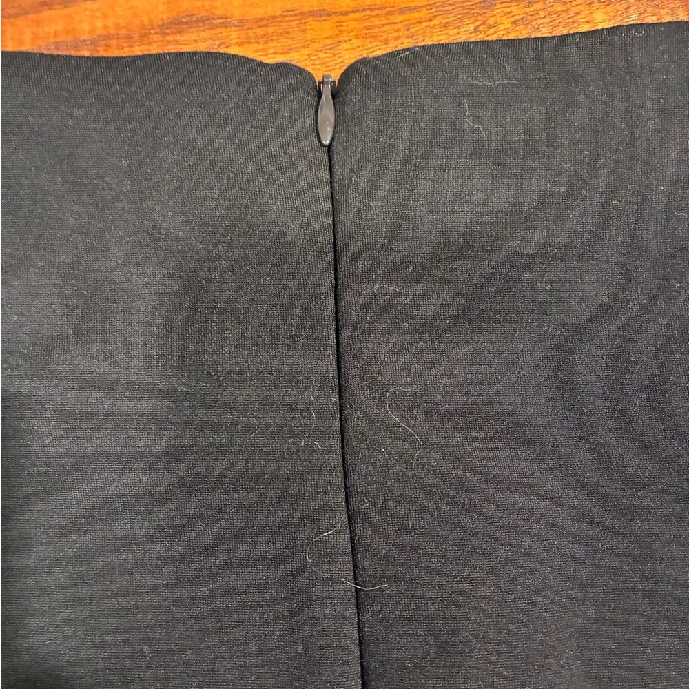 NWT Quince Ultra-Stretch Ponte Pencil Skirt Black Women’s Large - Picture 6 of 10